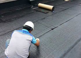 Dán màng chống thấm gốc bitum cho sàn mái ,Toilet, ban công, Logia