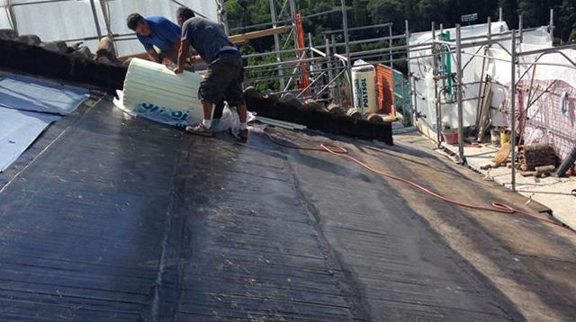 Màng chống thấm tự dính giá rẻ tại TP HCM